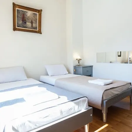 Amazing At Exarcheia Apartment *