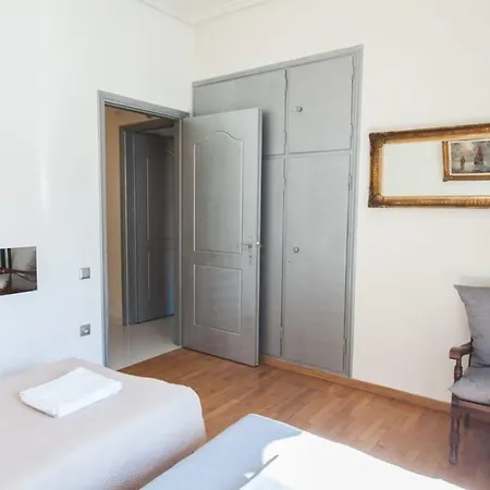 Amazing At Exarcheia Apartment *