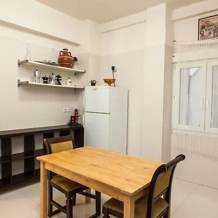 Amazing At Exarcheia Apartment